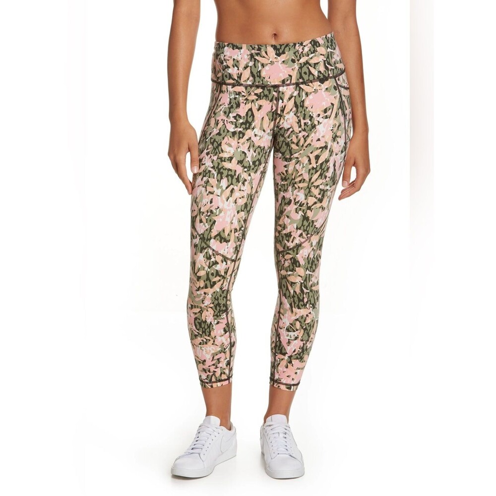 SWEATY BETTY Power Pocket Workout Leggings in Green Pink Floral Print Size M